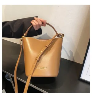 Vegan Leather Professional Messenger Bag with Dual Pockets for Work and Travel